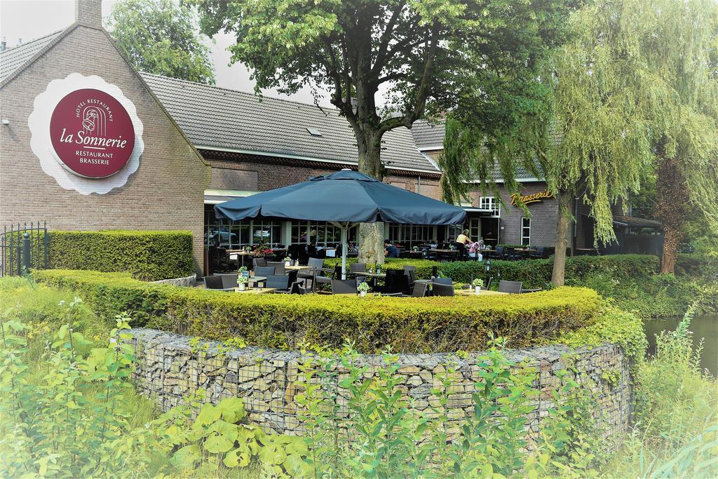 Hotel Restaurant la Sonnerie Son en Breugel Extérieur photo