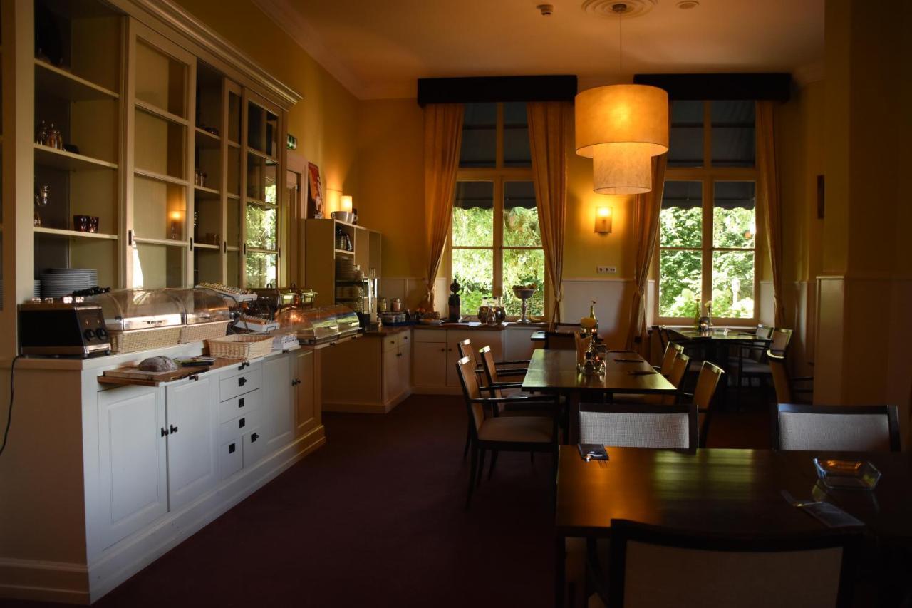 Hotel Restaurant la Sonnerie Son en Breugel Extérieur photo