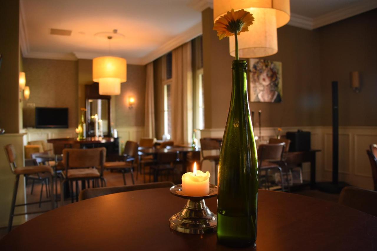 Hotel Restaurant la Sonnerie Son en Breugel Extérieur photo